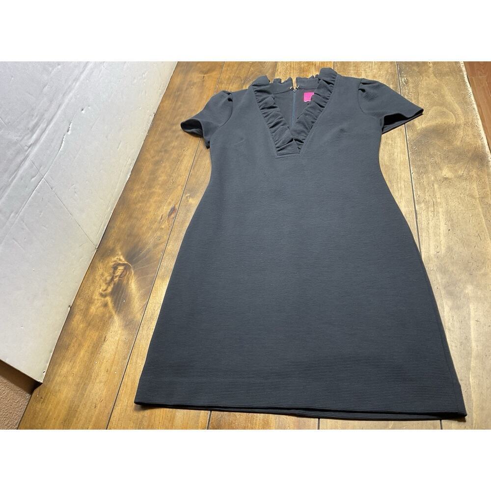 Lilly Pulitzer Tisbury Shift Dress Black Sleeveless Ruffle Neck Size Small